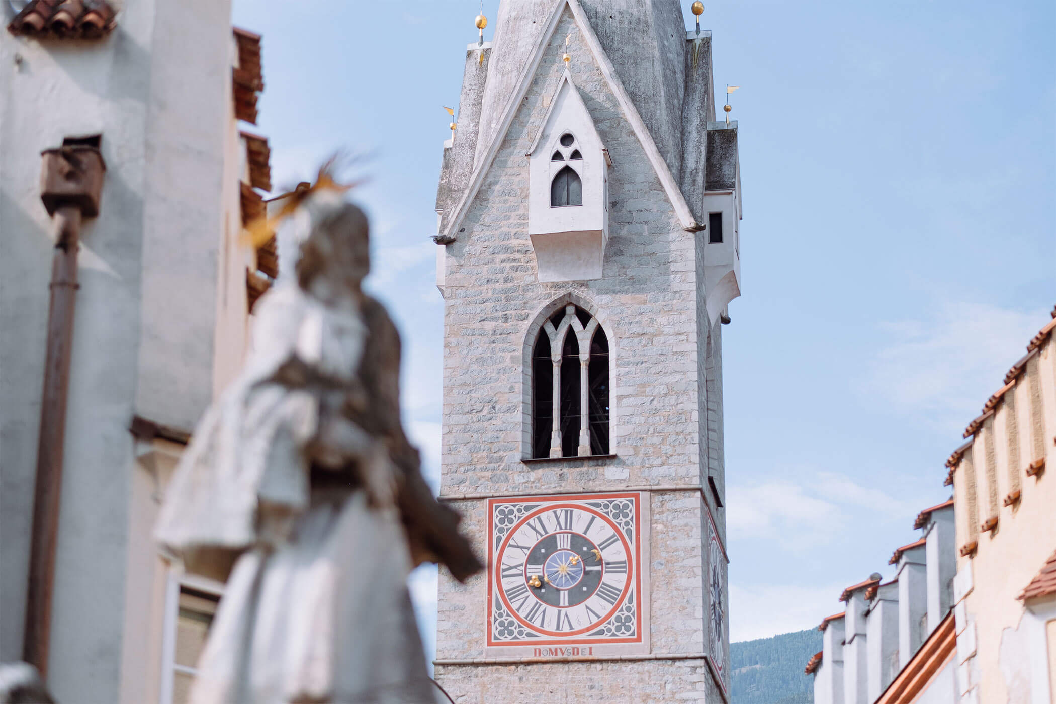Der weiße Turm in Brixen